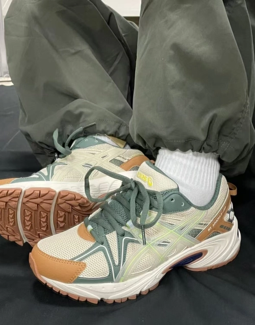 ASICS Gel-Kayano 14 Vanilla Tarmac 1201A019-250 review 