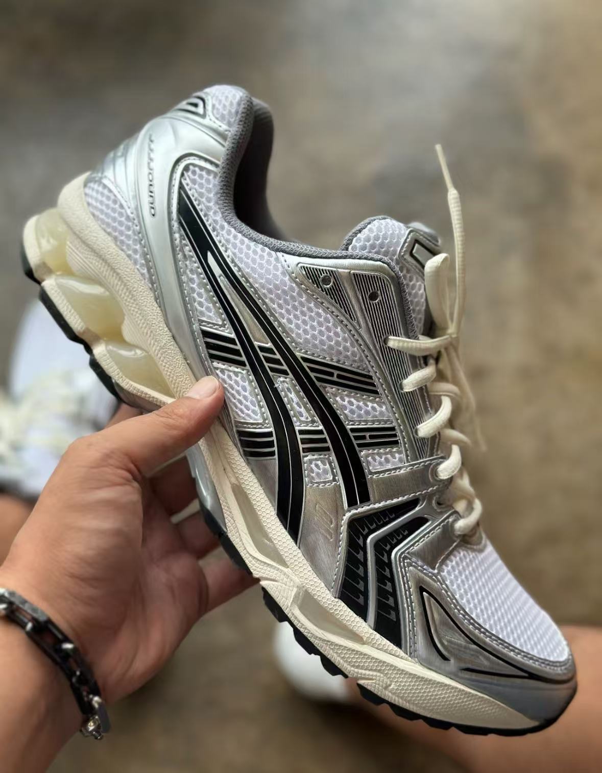 ASICS Gel-Kayano 14 JJJJound Silver Black Midweek Heat 1201A457-101 review eek