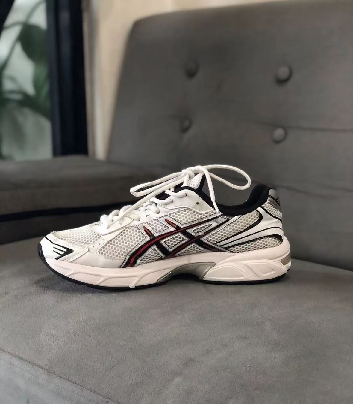 ASICS Gel-1130 White Electric Red  1201A256-105 review Ceci