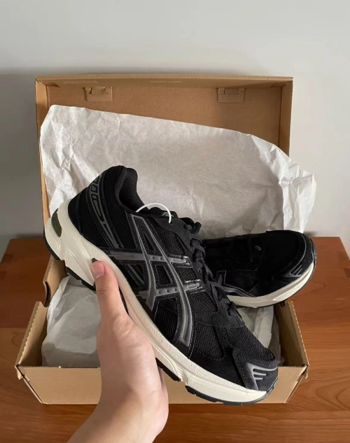 ASICS Gel-1130 Black Metropolis  1201A255-002 review 