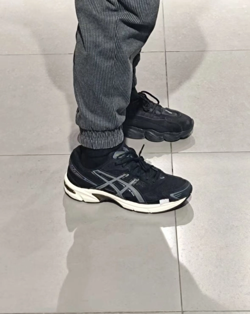 ASICS Gel-1130 Black Metropolis  1201A255-002 review 