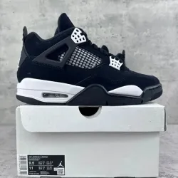 Air Jordan 4 Retro “White Thunder” FQ8138-001 review gfg