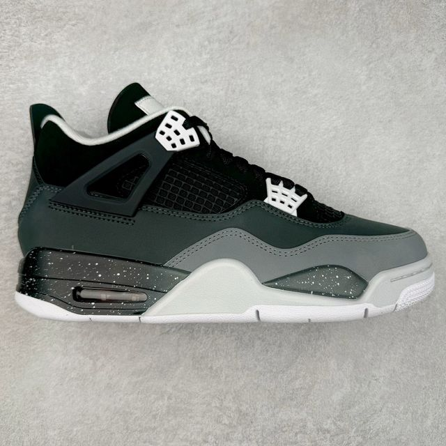 Air Jordan 4 Black And White Fear Remake FQ8138-002 review tu