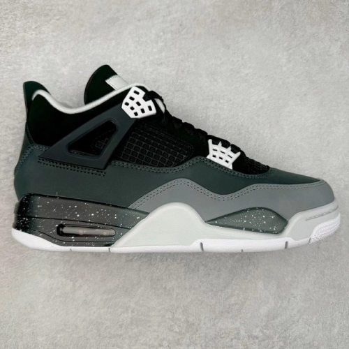 Air Jordan 4 Black And White Fear Remake FQ8138-002 review 