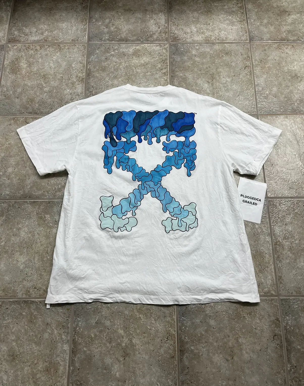 OW Melting Arrow Printed Short Sleeve White and Blue review jnfg