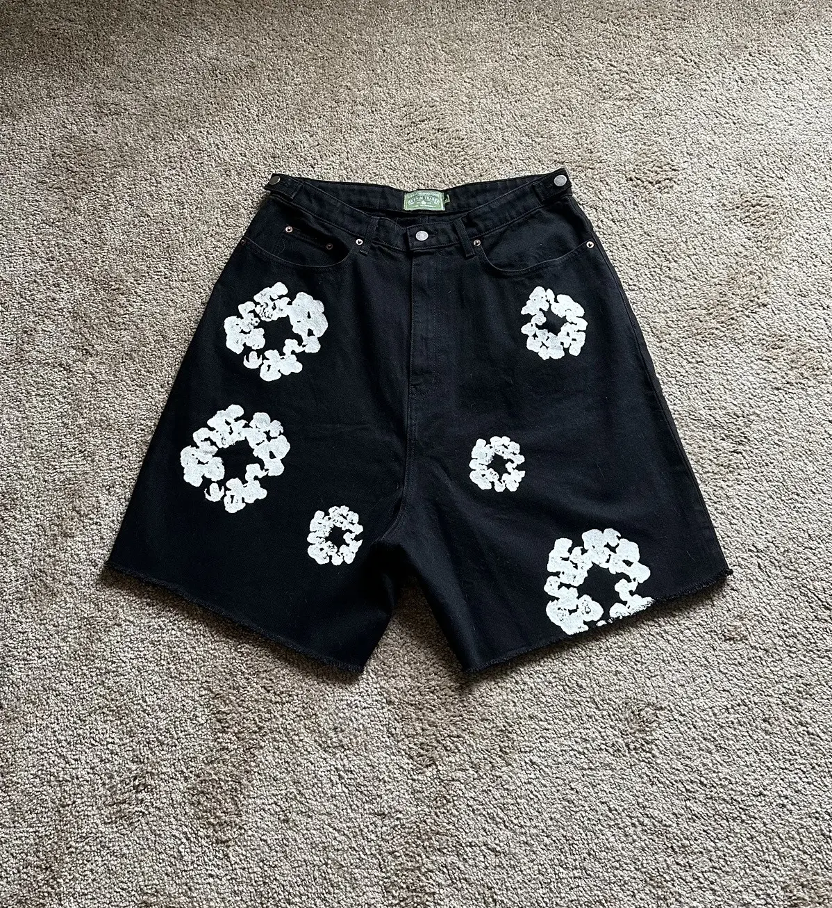 Denim Tears Cotton Wreath Jean Short - Black review fgfbv
