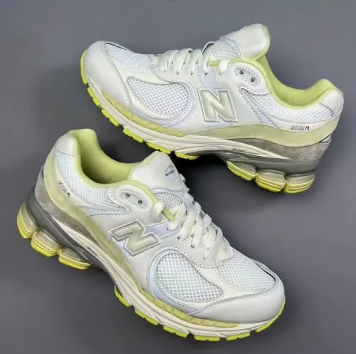 New Balance 2002R AURALEE White M2002RA1 review 