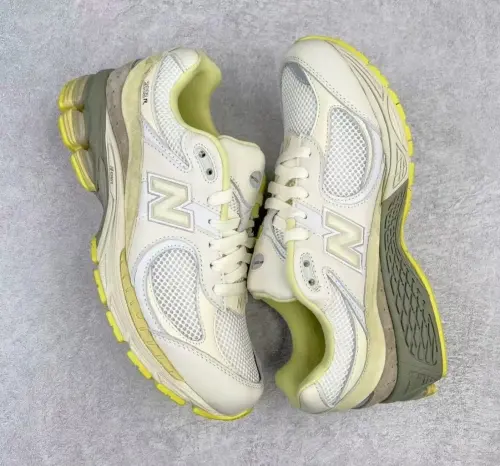 New Balance 2002R AURALEE White M2002RA1 review 