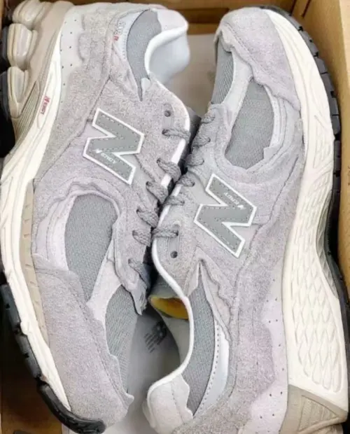 New Balance 2002R Protection Pack Grey M2002RDM review 