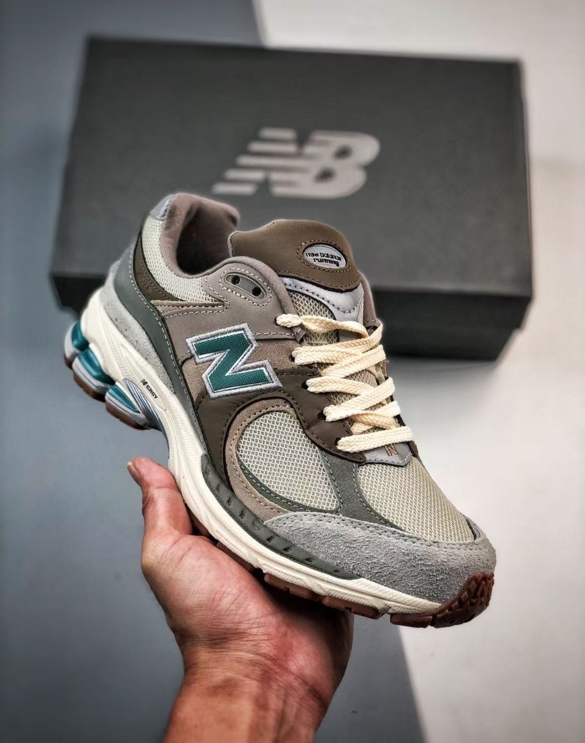 New Balance 2002R Oasis  M2002RAM  review dfhb