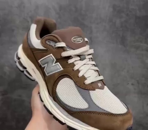 New Balance 2002R Adrift Moonbeam  M2002RHS review 