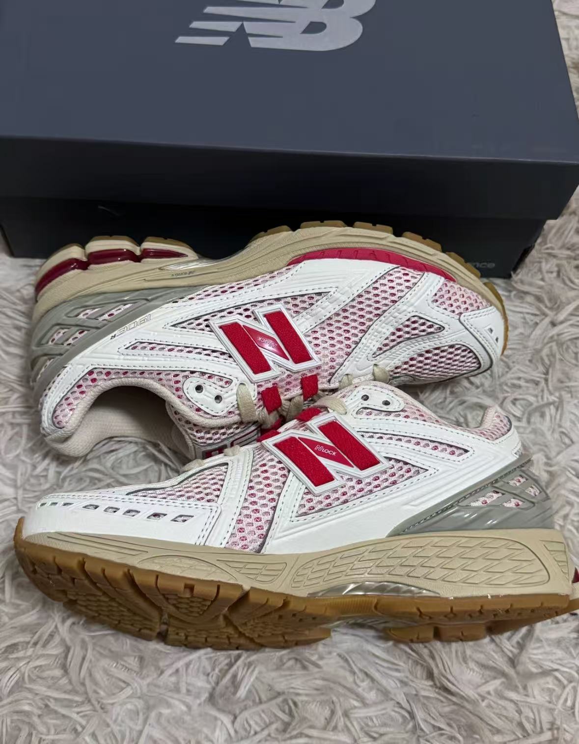 New Balance 1906R White Red M1906RO review fdgh