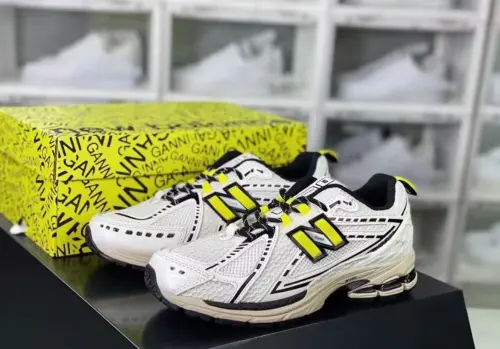 New Balance 1906R GANNI Egret M1906RGG review 