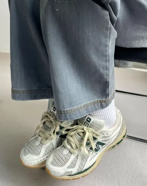 New Balance 1906R White Green Cream M1906RQ review 