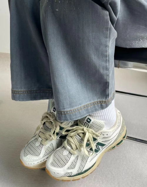 New Balance 1906R White Green Cream M1906RQ review 