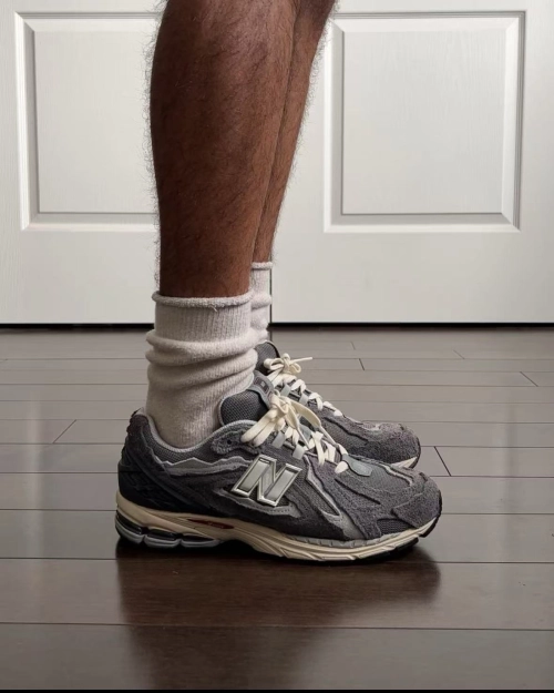 New Balance 1906D Protection Pack Harbor Grey M1906DA review 