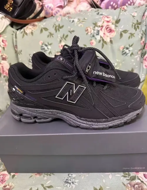 New Balance 1906R Cordura Pocket Black M1906ROC review 