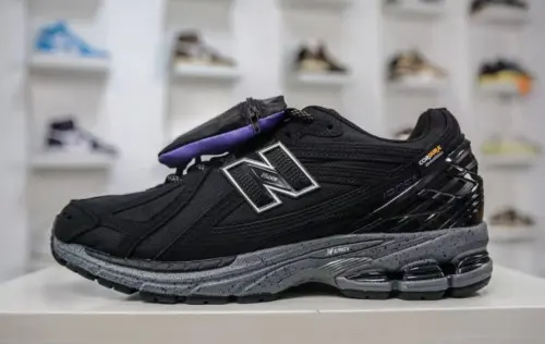 New Balance 1906R Cordura Pocket Black M1906ROC review 