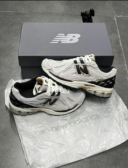 New Balance 1906D Protection Pack Reflection M1906DC  review 