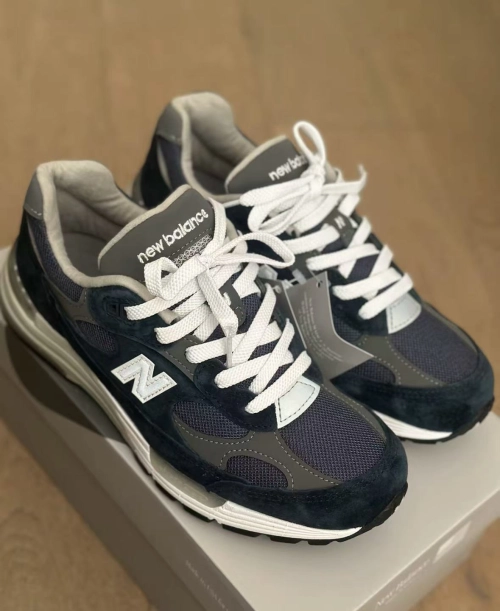 New Balance 992 Navy Grey  M992GG review 