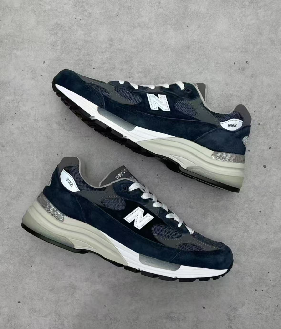 New Balance 992 Navy Grey  M992GG review fdhb