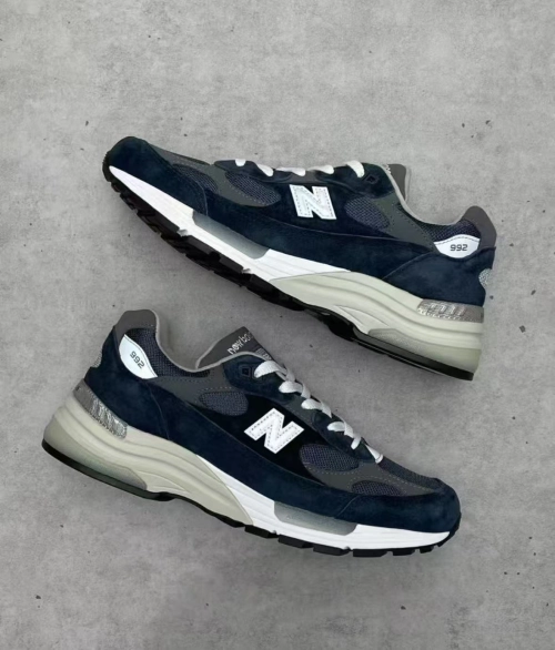 New Balance 992 Navy Grey  M992GG review 