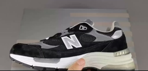 New Balance 992 Black Grey Suede M992EB review 