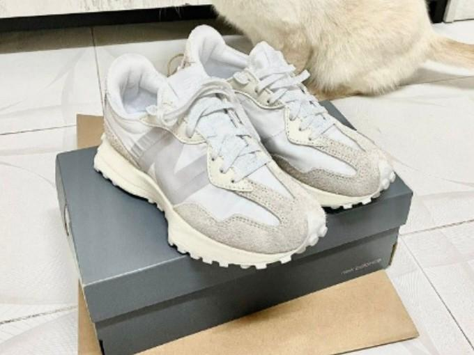 New Balance 327 White Moonbeam (Women's)  WS327SFD review dgvf