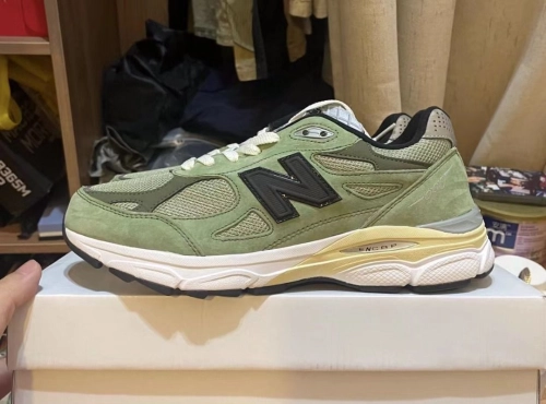 New Balance 990v3 MiUSA JJJJound Olive  M990JD3 review 