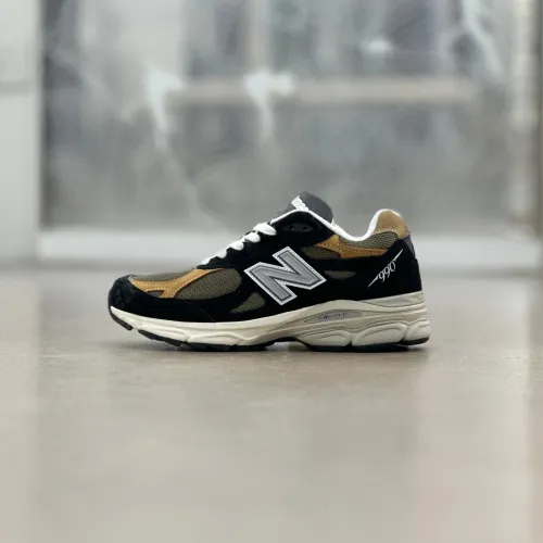 New Balance 990v3 MiUSA Black Tan  M990BB3 review 