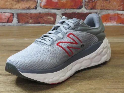  New Balance NB Fresh Foam X840 GREY RED W840FLS  review 