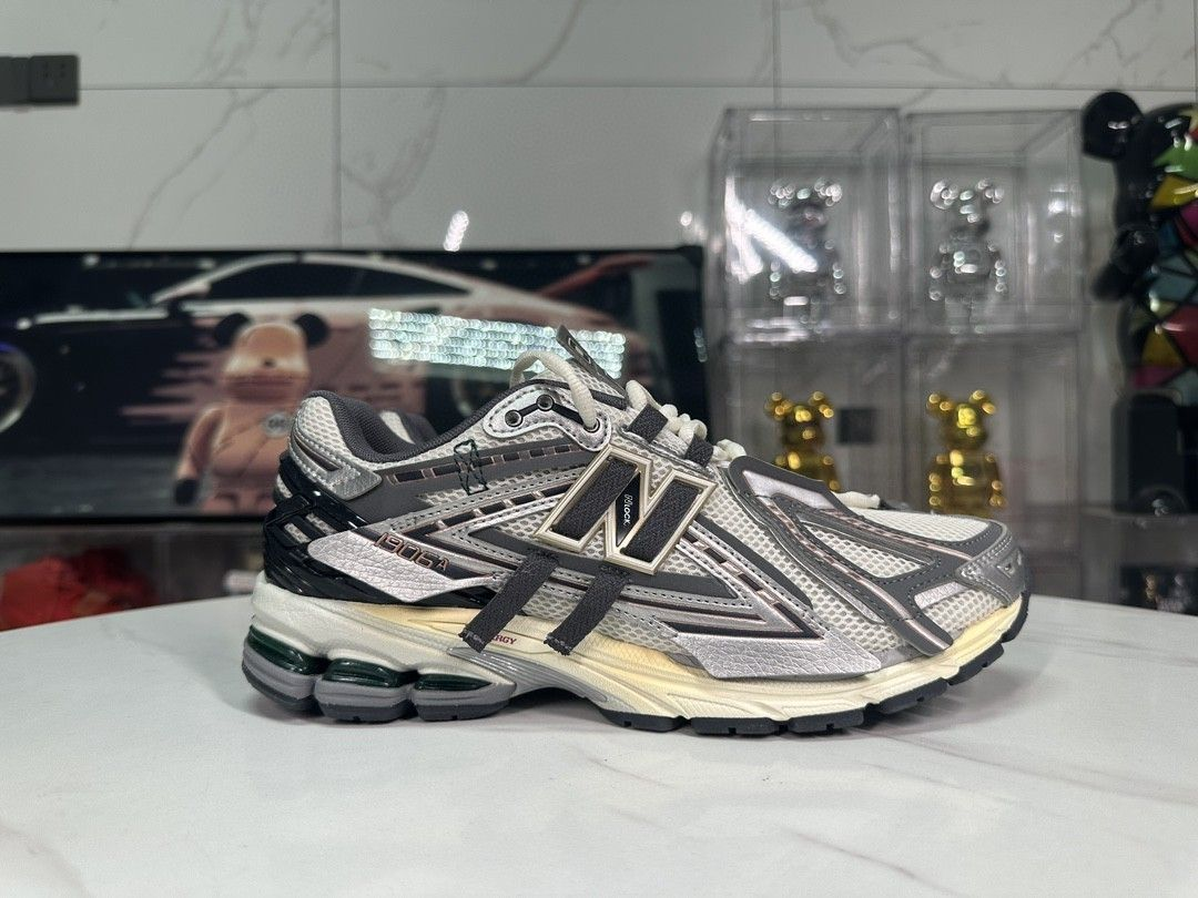 New Balance 1906A Silver Gold Metallic M1906AD review fsgbf