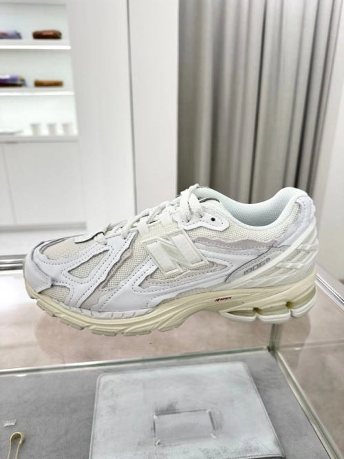 New Balance 1906R Khaki M1906RPA review 