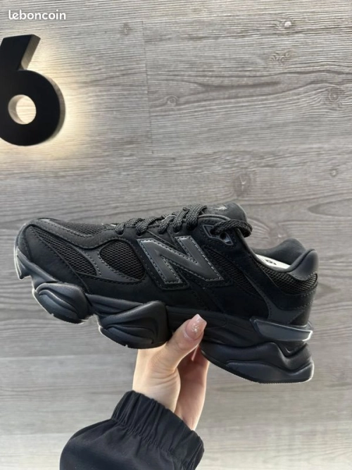 New Balance 9060 Triple Black Leather U9060NRI review 