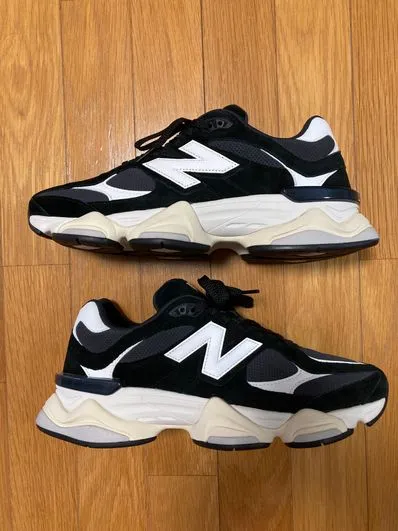 New Balance 9060 Black and White U9060AAA review 
