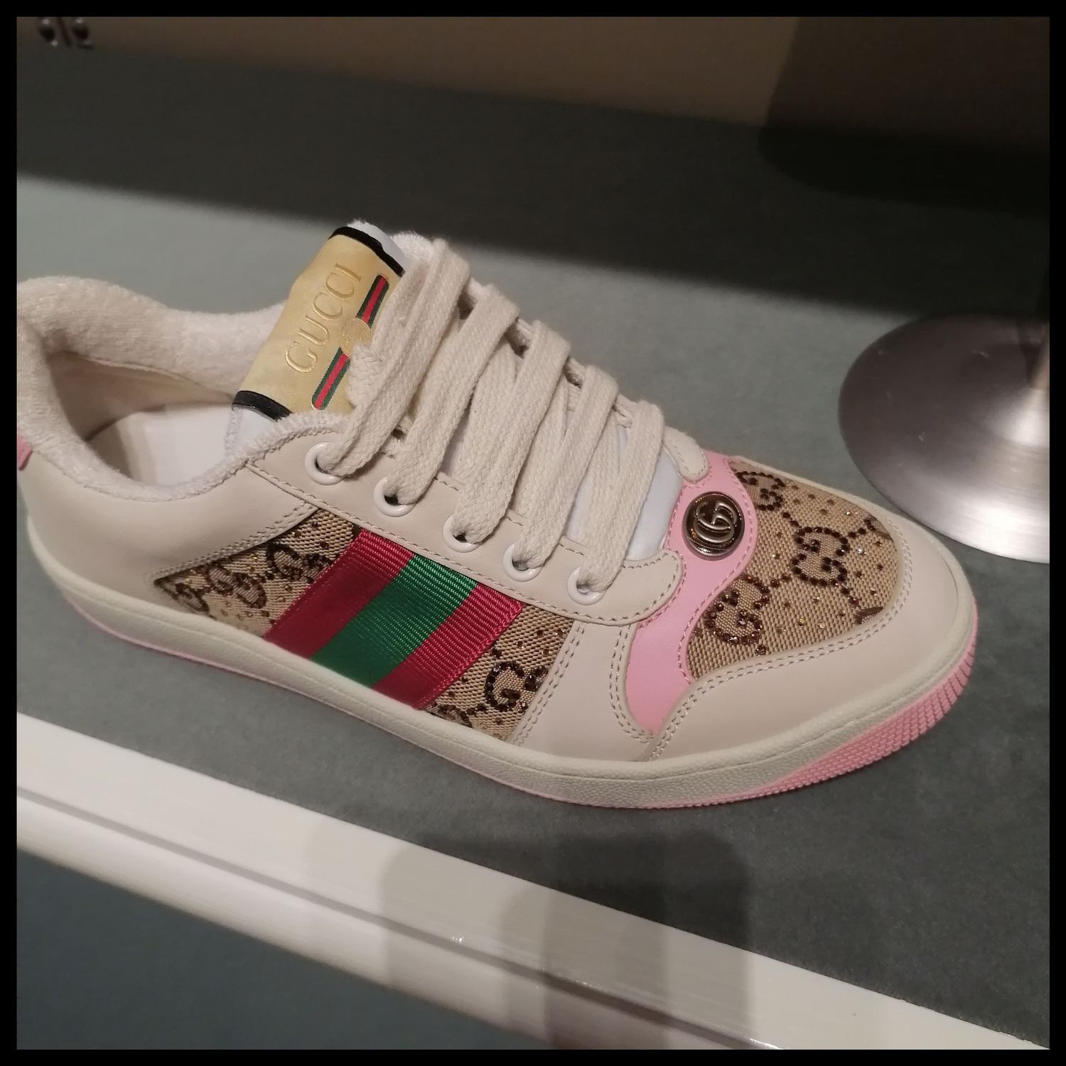 Gucci Screener 677423 9SFR0 2587 review fdhg