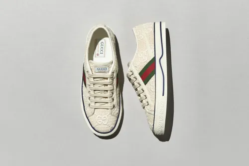 Gucci Tennis 1977 GG Logo White   review 