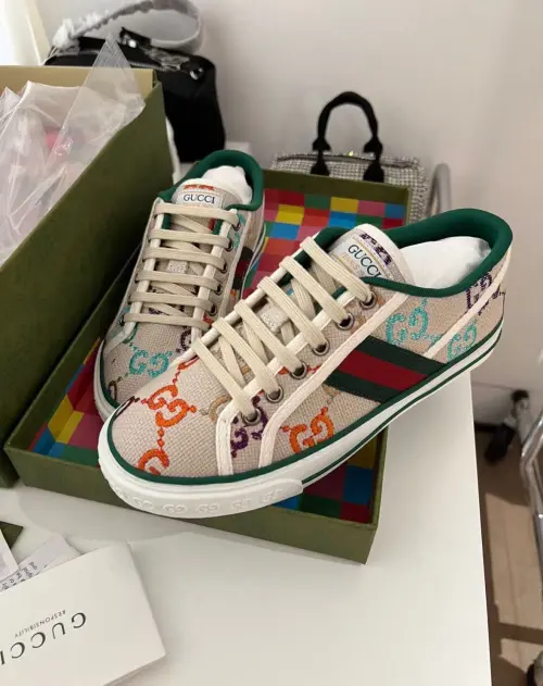 Gucci Tennis 1977 GG Logo White Multi  ‎606111 UFT30 8466 review 