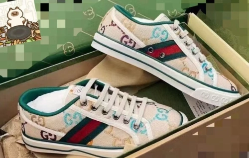 Gucci Tennis 1977 GG Logo White Multi  ‎606111 UFT30 8466 review 