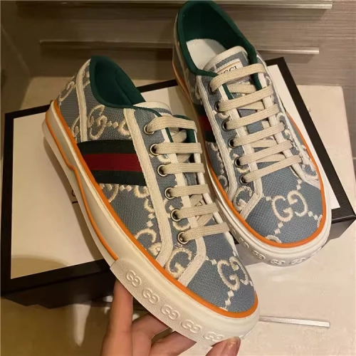 Gucci Tennis 1977 GG Logo Blue review 