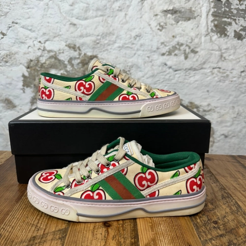 Gucci Tennis 1977 GG Logo Beige And Red review 