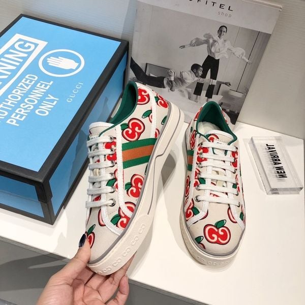 Gucci Tennis 1977 GG Logo Beige And Red review fbgg