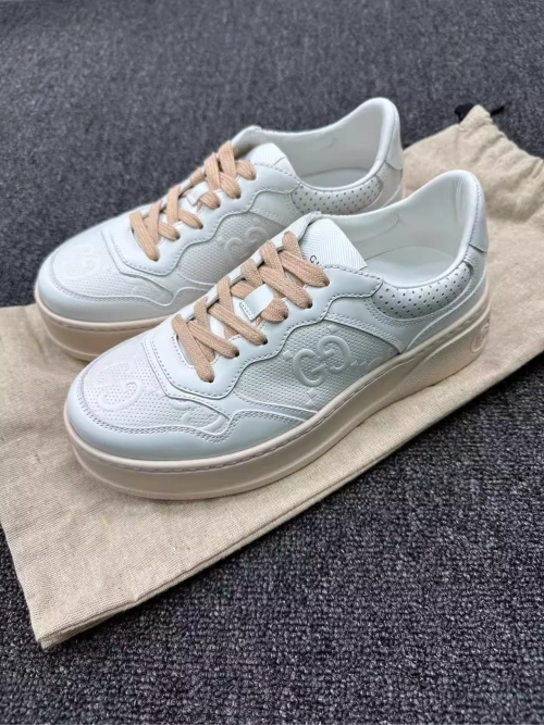  Gucci Chunky B White Pink  670408 1XL10 9014 review 