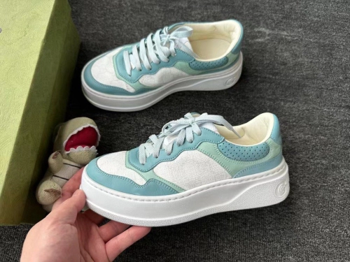  Gucci B GG Supeme White Blue review 