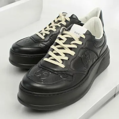 Gucci GG Embossed Black Leather  669582 1XL10 1000 review gfh