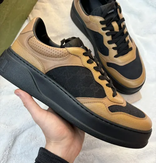 Gucci GG Embossed Camel Black  669582 AABNM 9770 review 