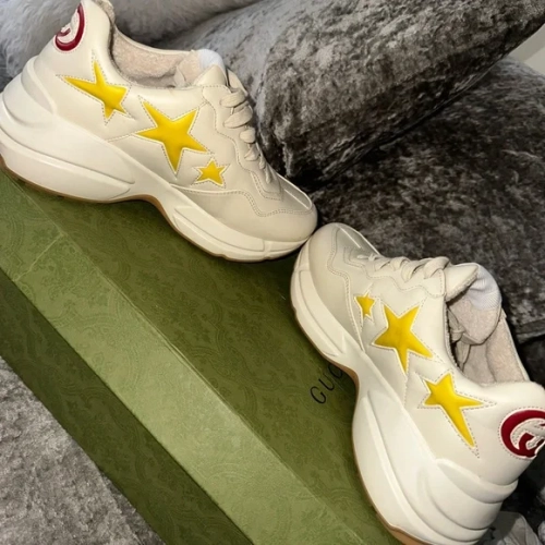 Gucci Wmns Rhyton Stars Yellow review 