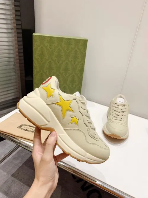 Gucci Wmns Rhyton Stars Yellow review 