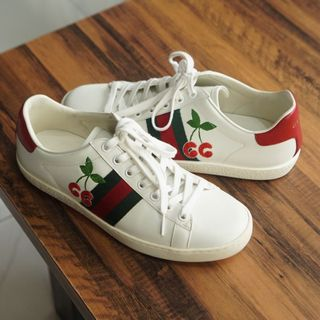 Gucci Ace Cherry G (Women's)  653135 1XG60 9065 review gfh