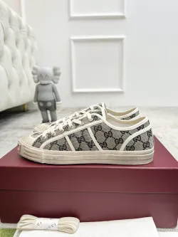 GUCCI Canvas Sneakers Shell Grey review fgbf